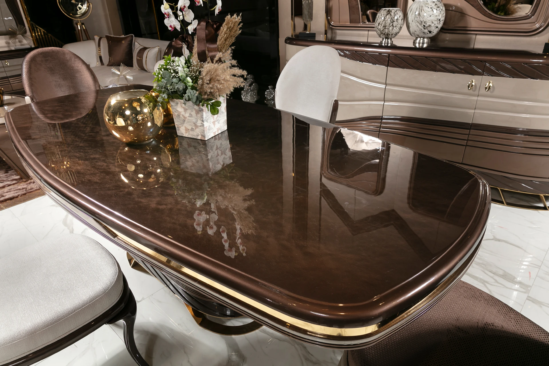 Rixsos Dining Room Table