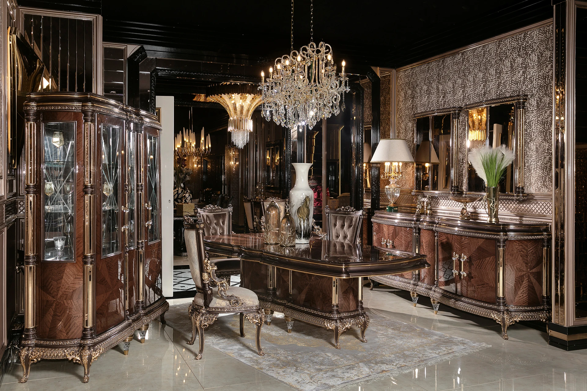 Venedik Dining Room Wide Angle